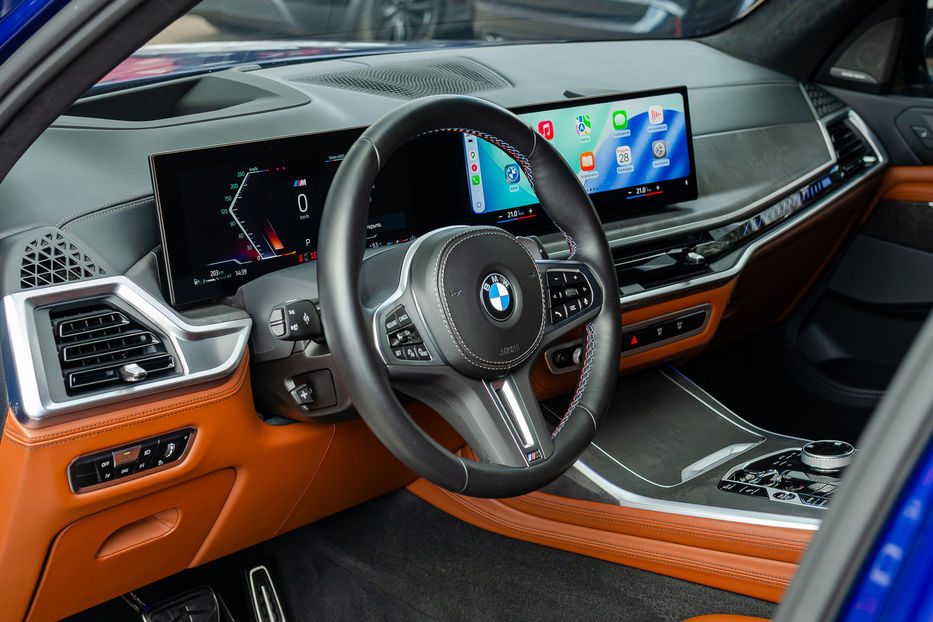 Продам BMW X7 M60i Xdrive 2023 года в Киеве