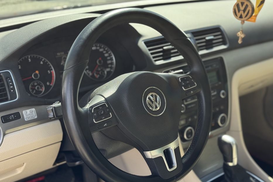 Продам Volkswagen Passat B7 COMIS  2014 года в г. Умань, Черкасская область