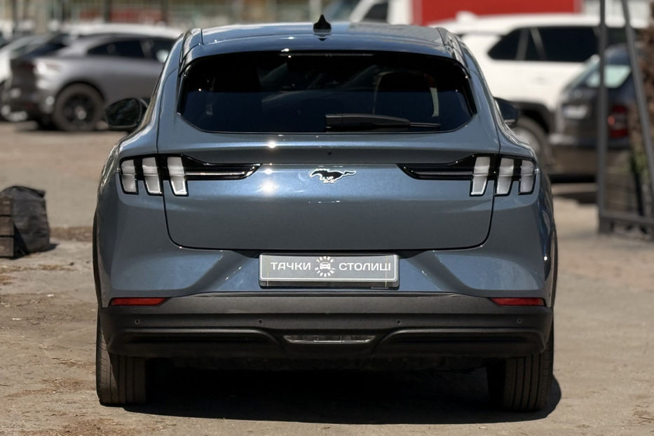 Продам Ford Mustang Mach-E 2023 года в Киеве