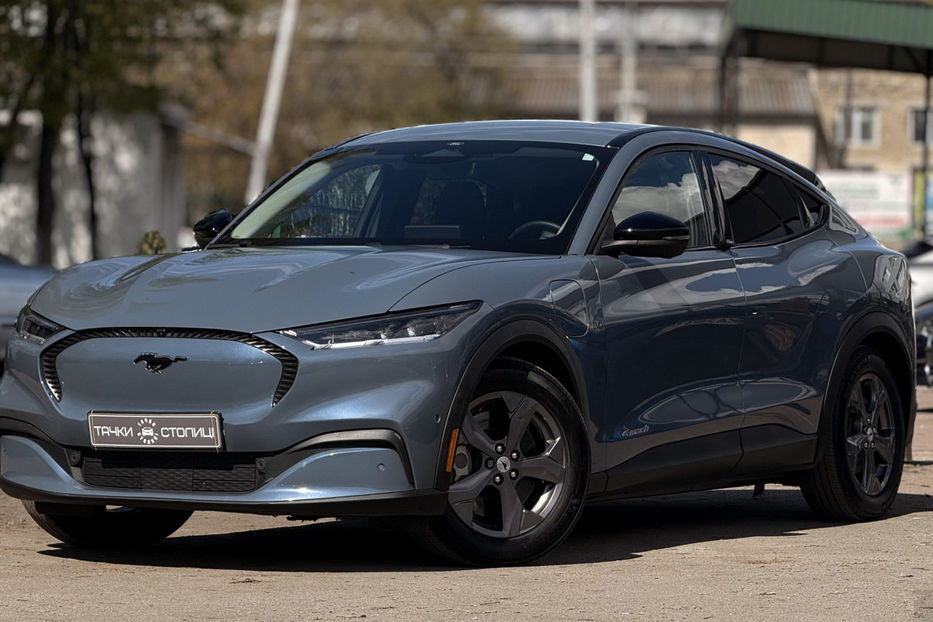 Продам Ford Mustang Mach-E 2023 года в Киеве