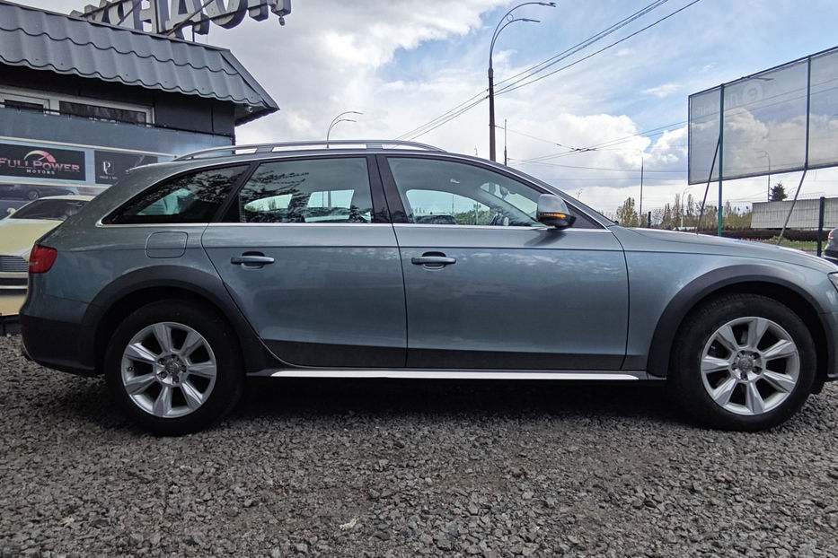 Продам Audi A4 Allroad 2.0 TFSI AT (211 к.с.) Quattro 2011 года в Киеве