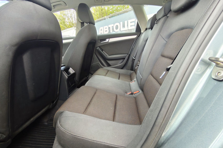 Продам Audi A4 Allroad 2.0 TFSI AT (211 к.с.) Quattro 2011 года в Киеве