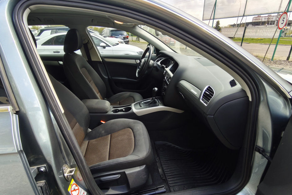 Продам Audi A4 Allroad 2.0 TFSI AT (211 к.с.) Quattro 2011 года в Киеве