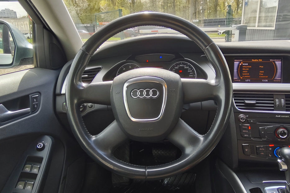Продам Audi A4 Allroad 2.0 TFSI AT (211 к.с.) Quattro 2011 года в Киеве