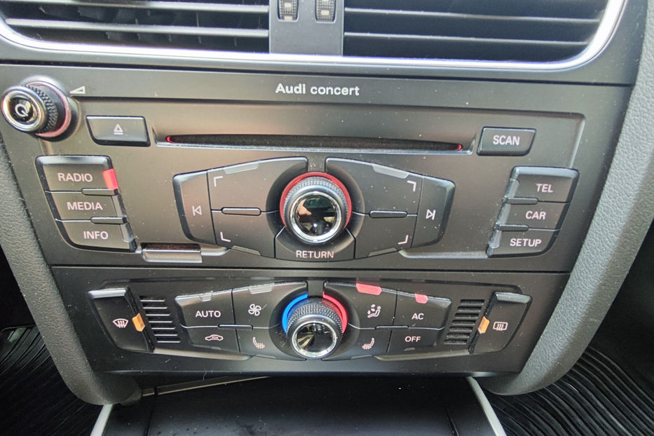 Продам Audi A4 Allroad 2.0 TFSI AT (211 к.с.) Quattro 2011 года в Киеве