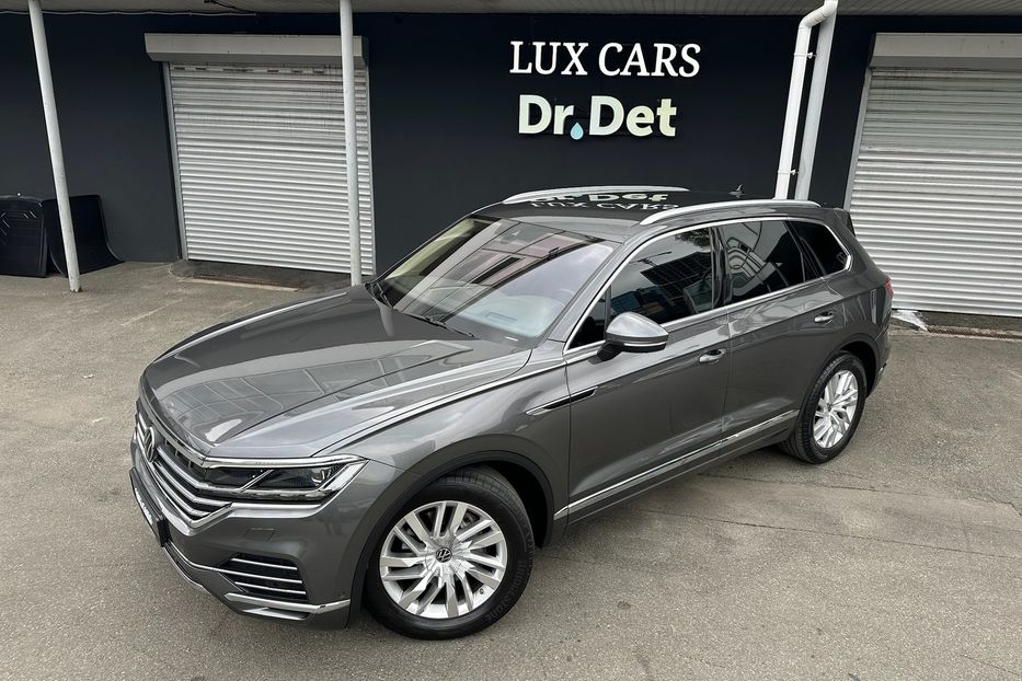 Продам Volkswagen Touareg TDI Elegance  2021 года в Киеве