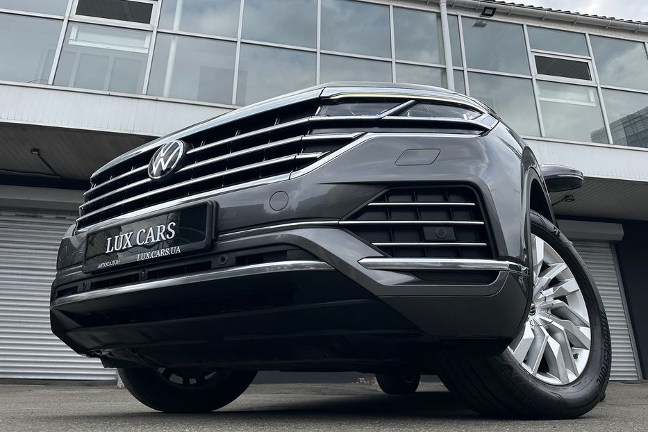 Продам Volkswagen Touareg TDI Elegance  2021 года в Киеве