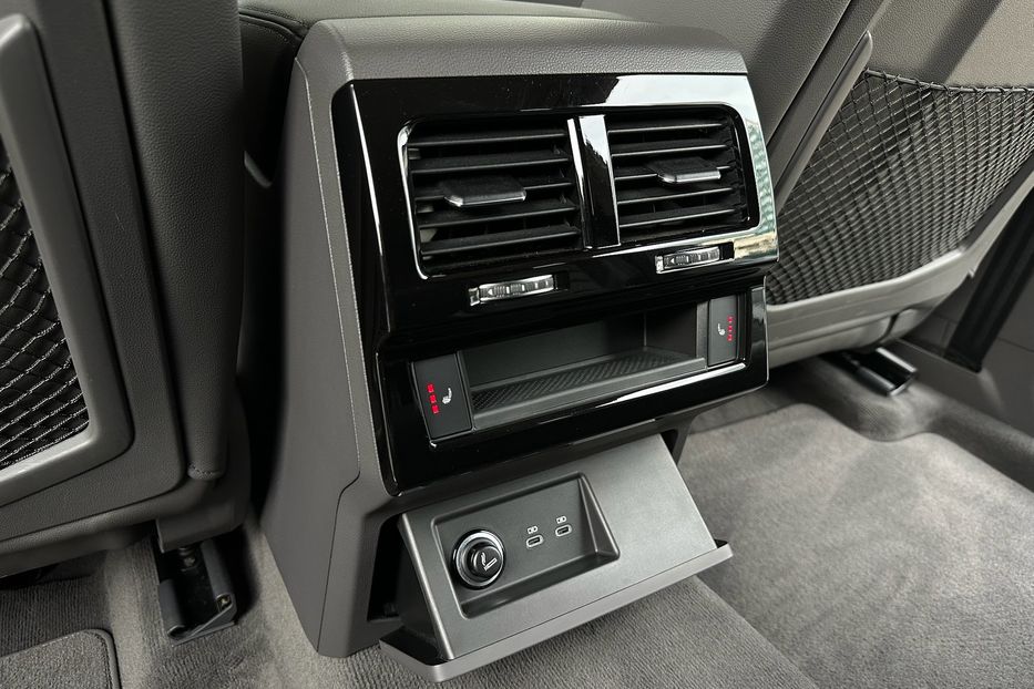 Продам Volkswagen Touareg TDI Elegance  2021 года в Киеве