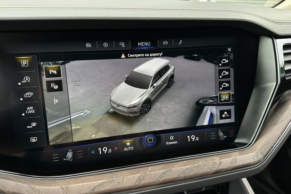 Продам Volkswagen Touareg TDI Elegance  2021 года в Киеве