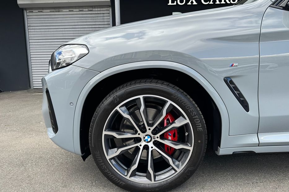 Продам BMW X4 M40i xDrive 2022 года в Киеве