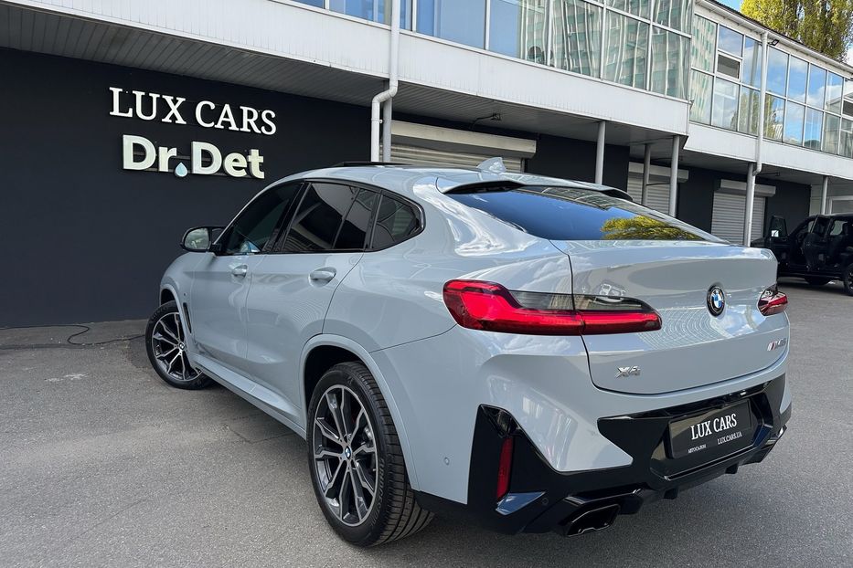 Продам BMW X4 M40i xDrive 2022 года в Киеве