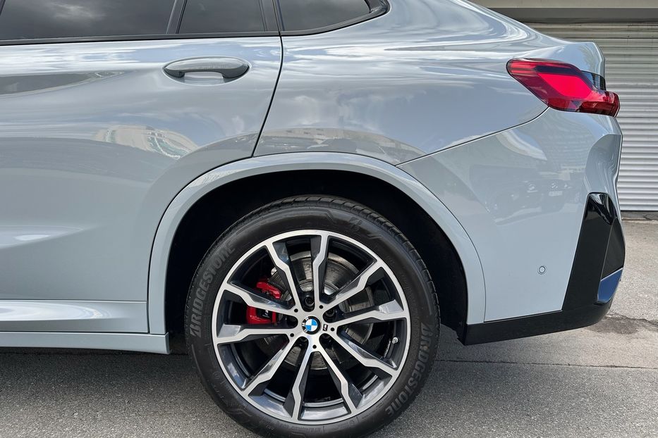 Продам BMW X4 M40i xDrive 2022 года в Киеве