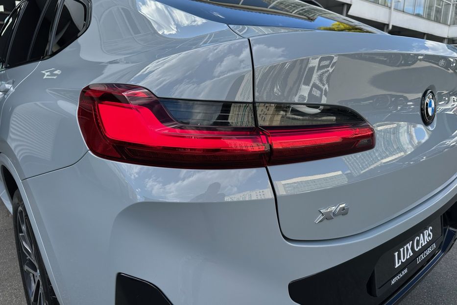 Продам BMW X4 M40i xDrive 2022 года в Киеве
