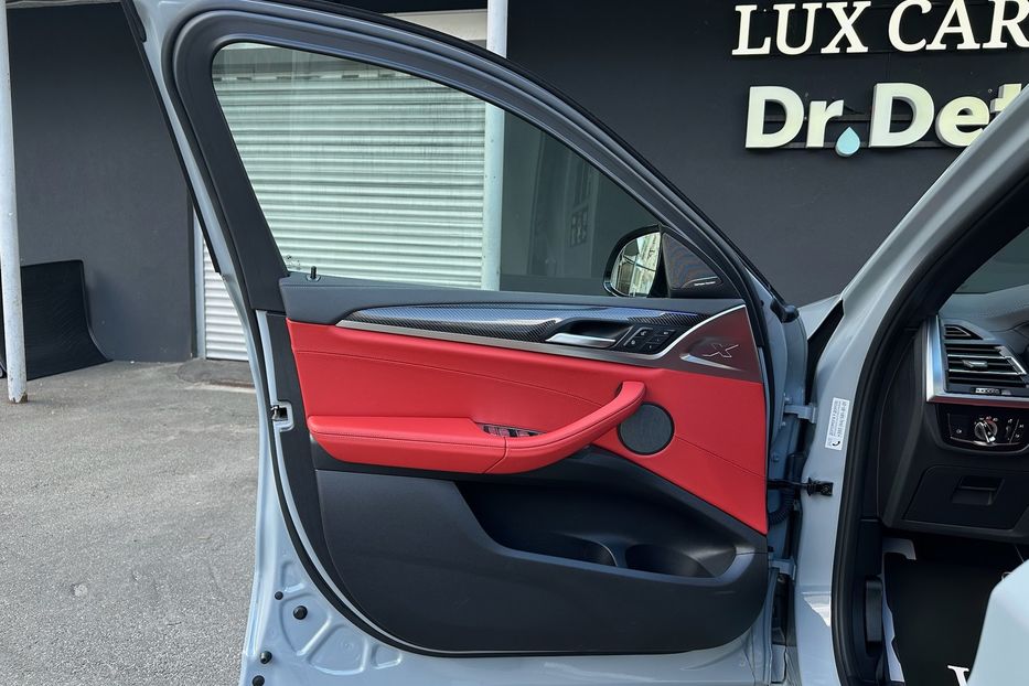 Продам BMW X4 M40i xDrive 2022 года в Киеве