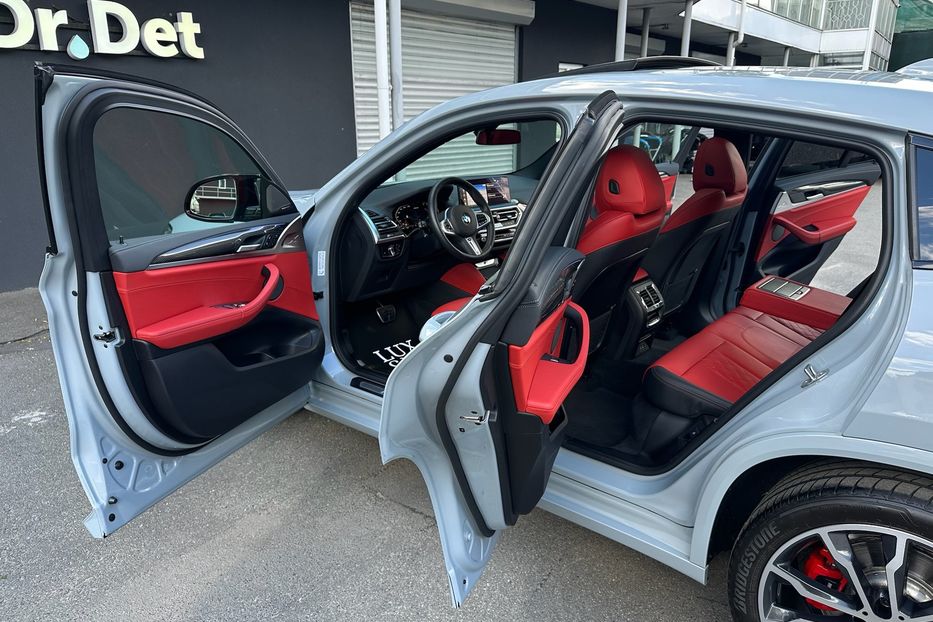 Продам BMW X4 M40i xDrive 2022 года в Киеве