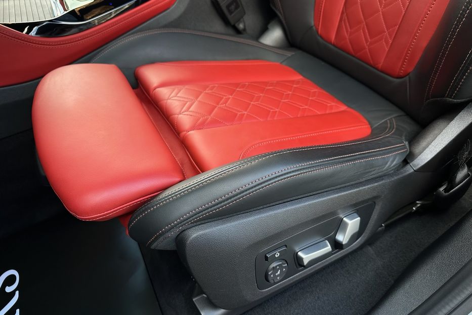 Продам BMW X4 M40i xDrive 2022 года в Киеве