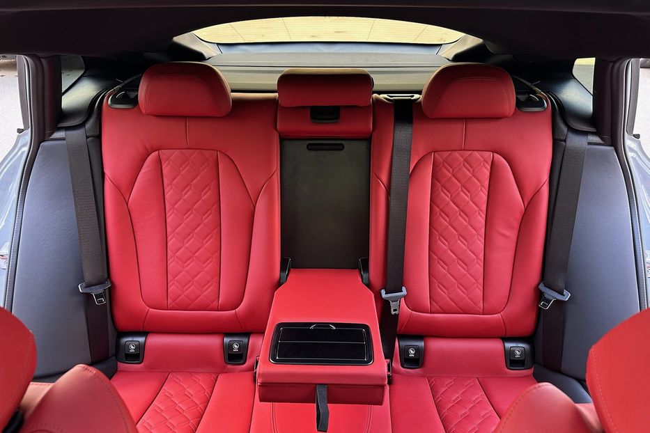 Продам BMW X4 M40i xDrive 2022 года в Киеве