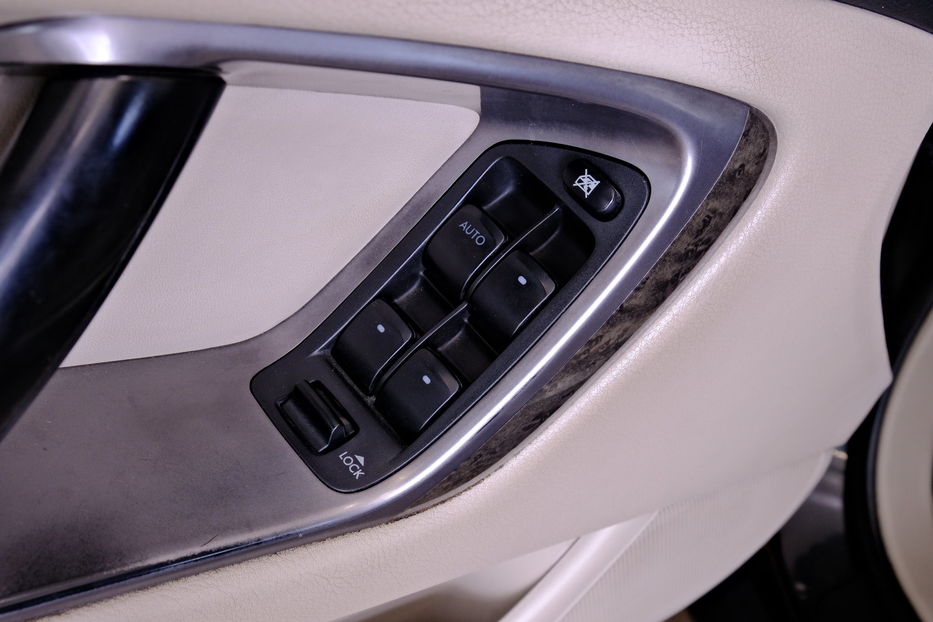 Продам Subaru Outback 2004 года в Одессе