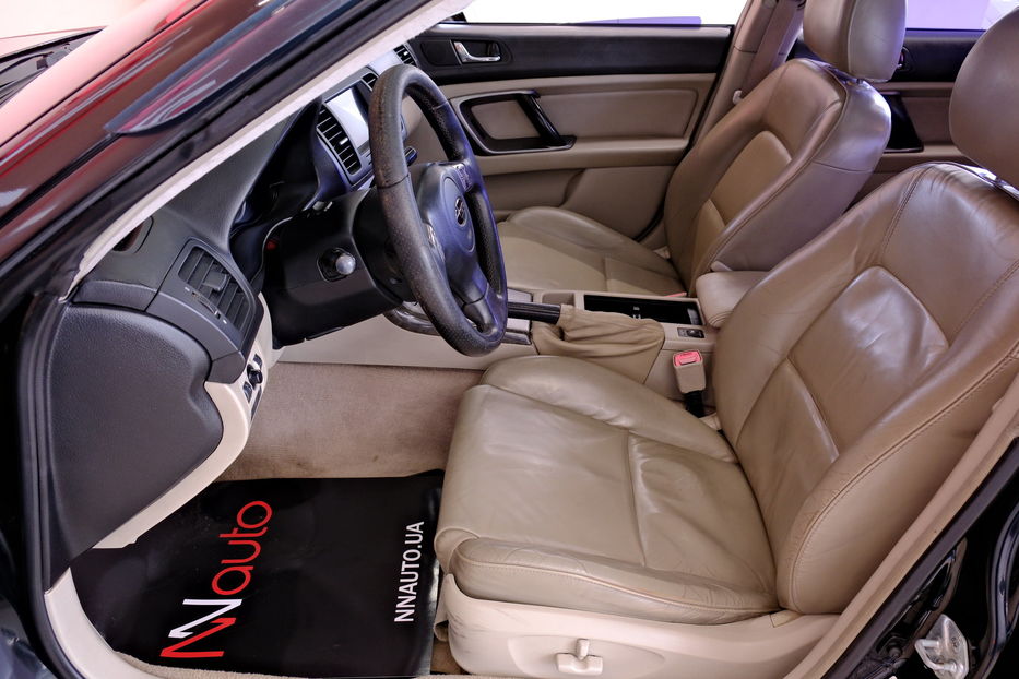 Продам Subaru Outback 2004 года в Одессе