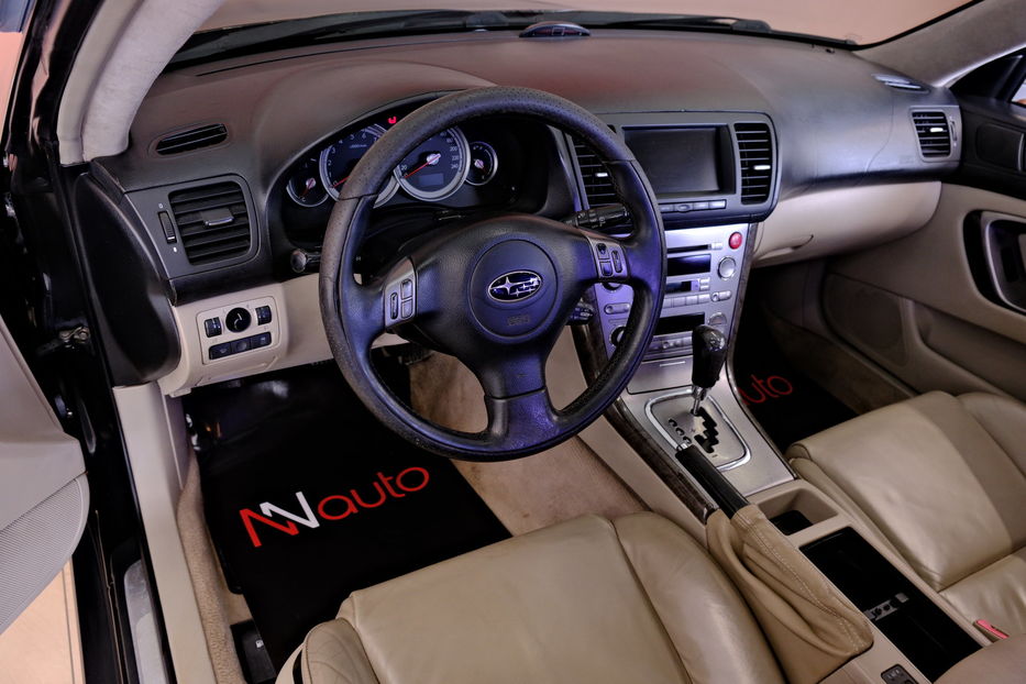 Продам Subaru Outback 2004 года в Одессе