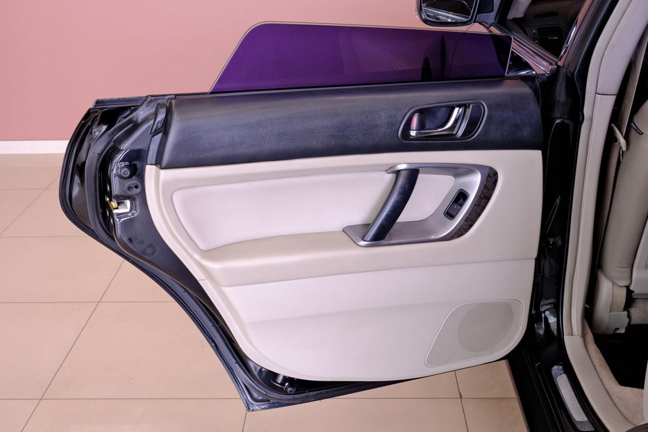 Продам Subaru Outback 2004 года в Одессе