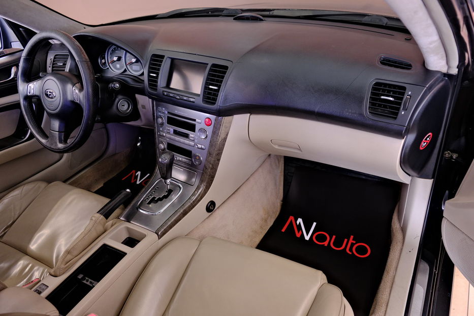 Продам Subaru Outback 2004 года в Одессе