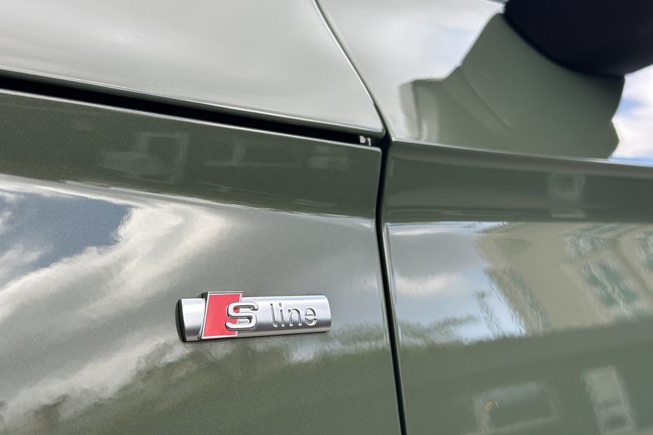 Продам Audi Q5 40TDI S-Line 2023 года в Киеве