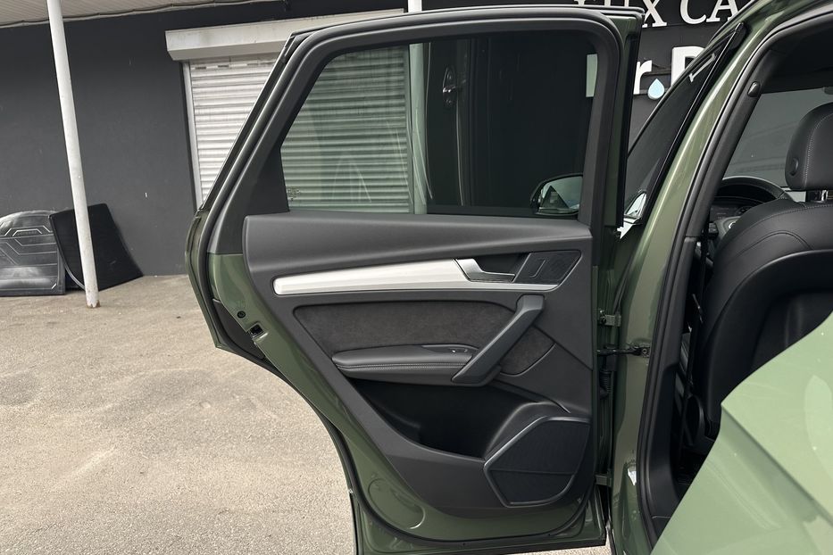 Продам Audi Q5 40TDI S-Line 2023 года в Киеве