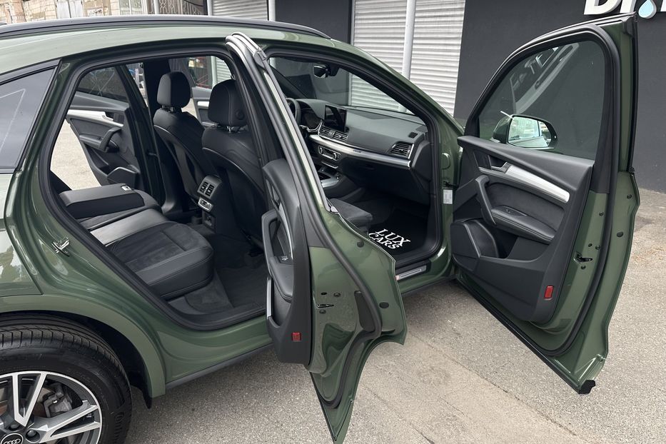 Продам Audi Q5 40TDI S-Line 2023 года в Киеве