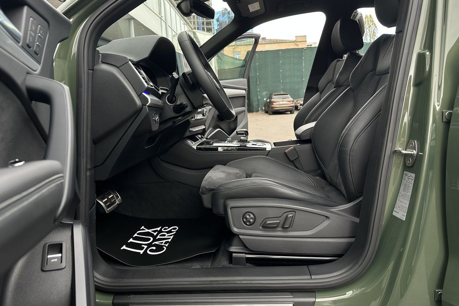 Продам Audi Q5 40TDI S-Line 2023 года в Киеве