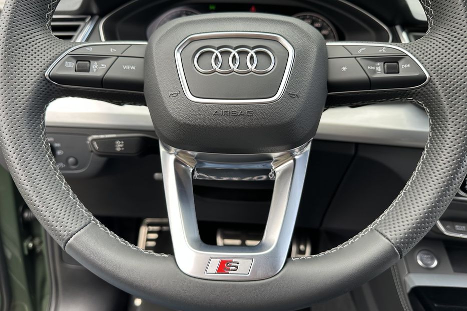 Продам Audi Q5 40TDI S-Line 2023 года в Киеве