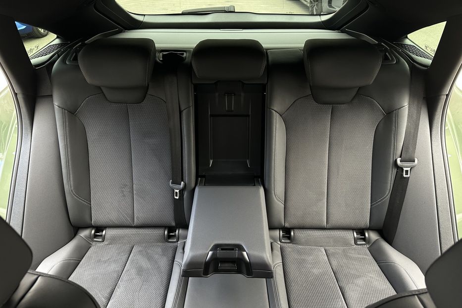 Продам Audi Q5 40TDI S-Line 2023 года в Киеве