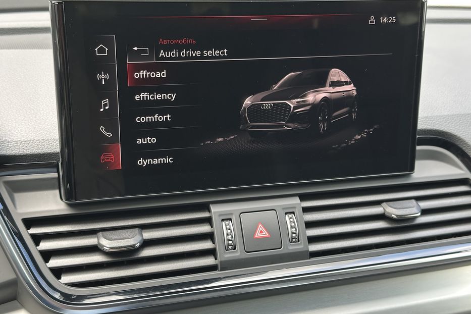 Продам Audi Q5 40TDI S-Line 2023 года в Киеве