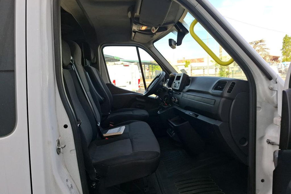 Продам Renault Master пасс. 01/02/2022 v8557 2022 года в Луцке