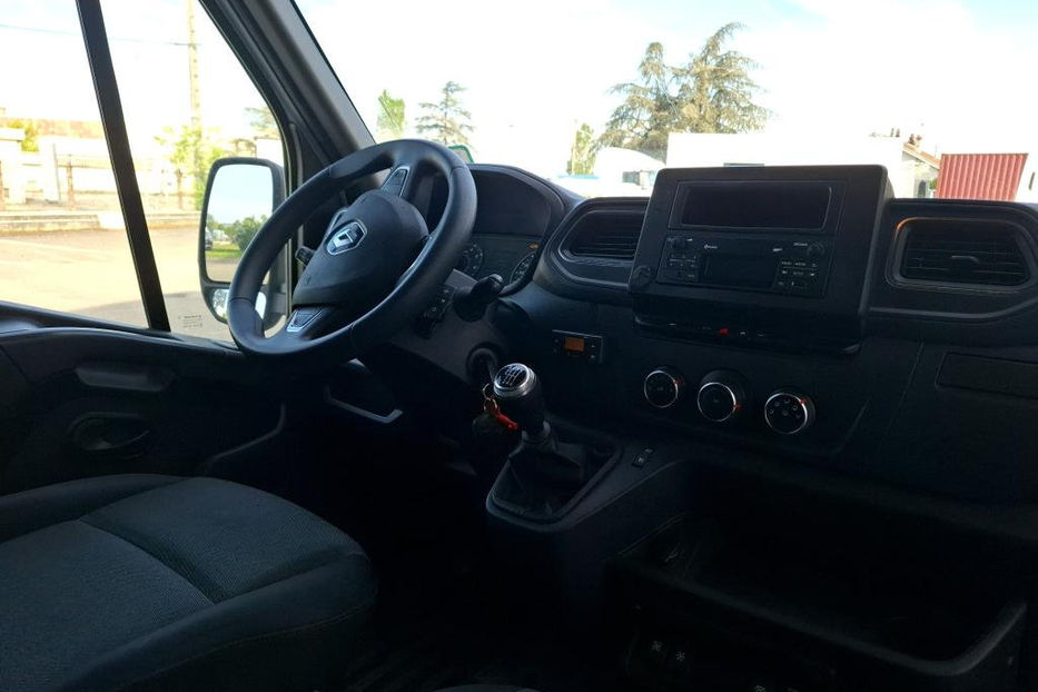 Продам Renault Master пасс. 01/02/2022 v8557 2022 года в Луцке