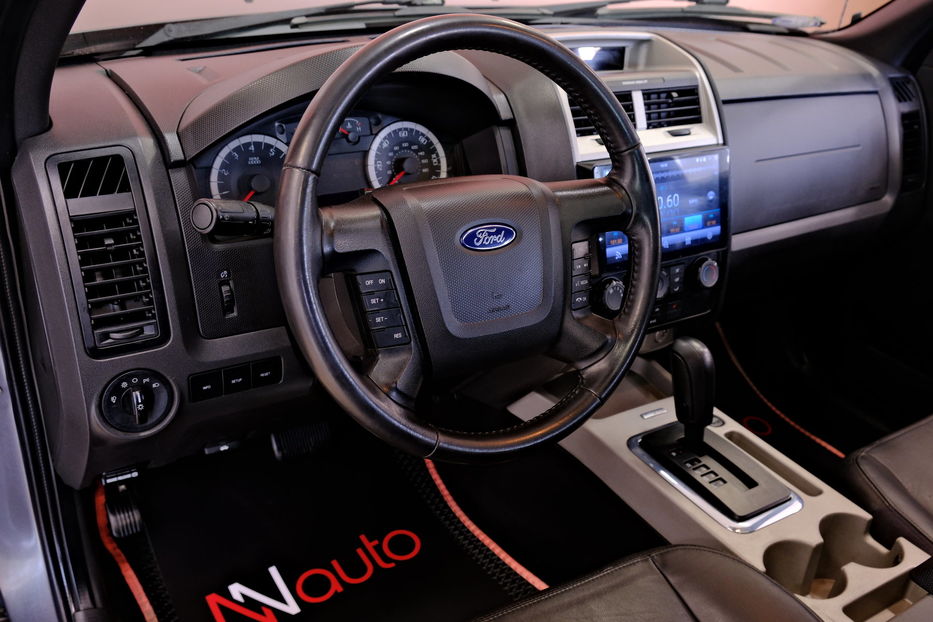 Продам Ford Escape 2011 года в Одессе