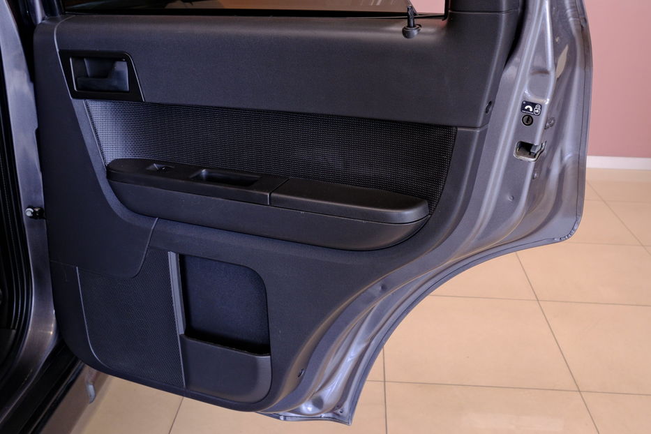 Продам Ford Escape 2011 года в Одессе