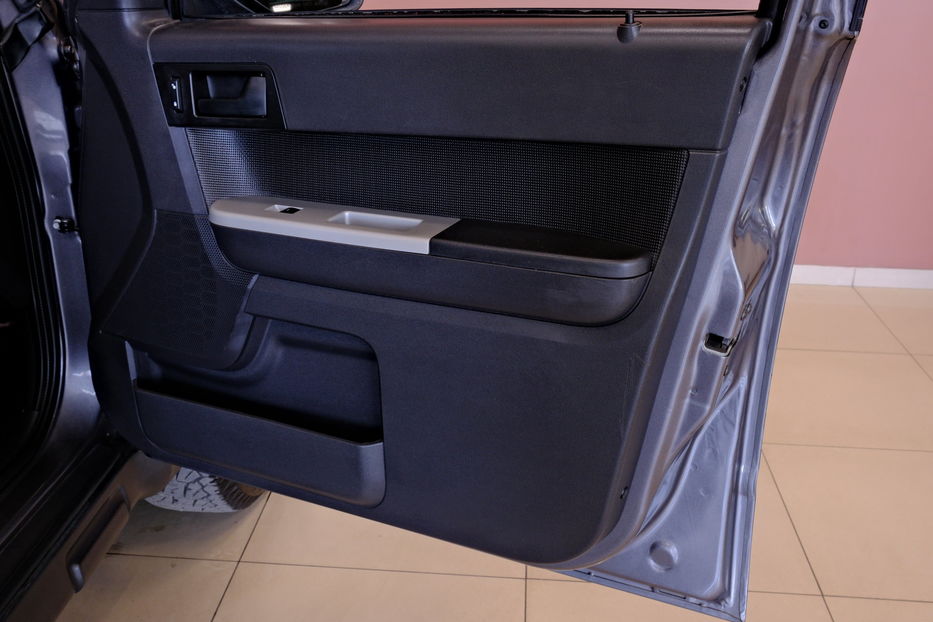 Продам Ford Escape 2011 года в Одессе