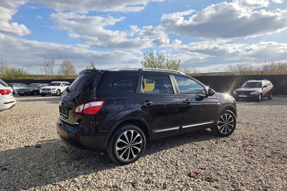 Продам Nissan Qashqai+2 2011 года в Львове