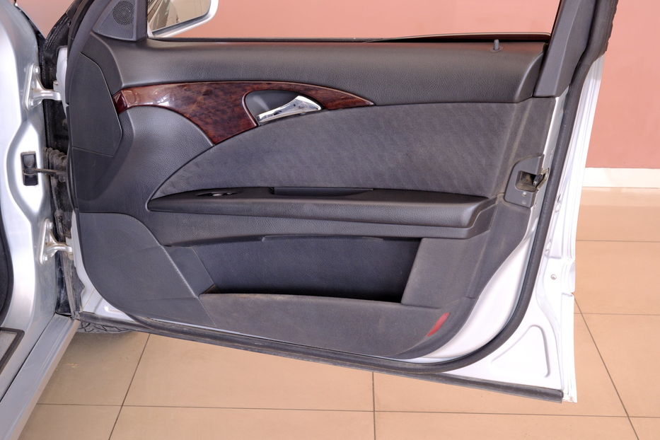 Продам Mercedes-Benz E-Class 220d 2005 года в Одессе