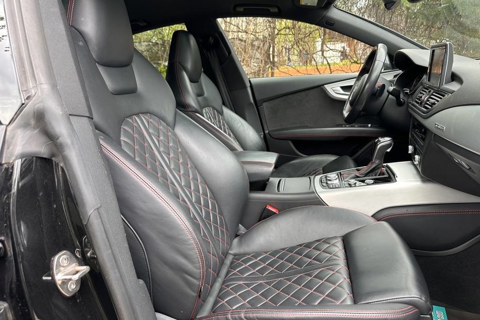 Продам Audi A7 S7 2017 года в Черновцах