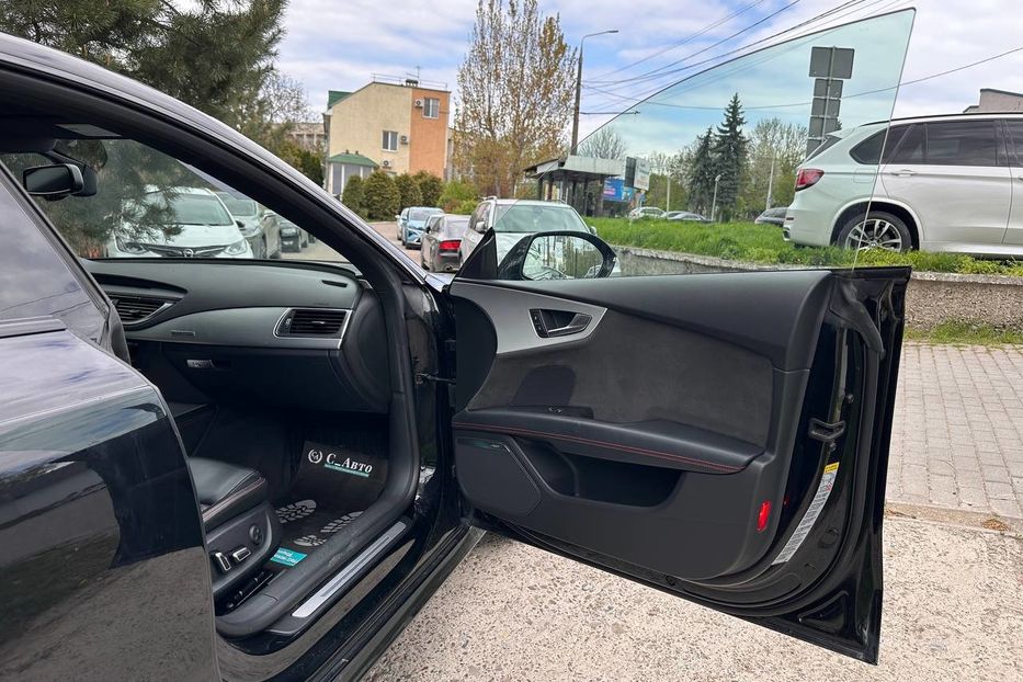 Продам Audi A7 S7 2017 года в Черновцах