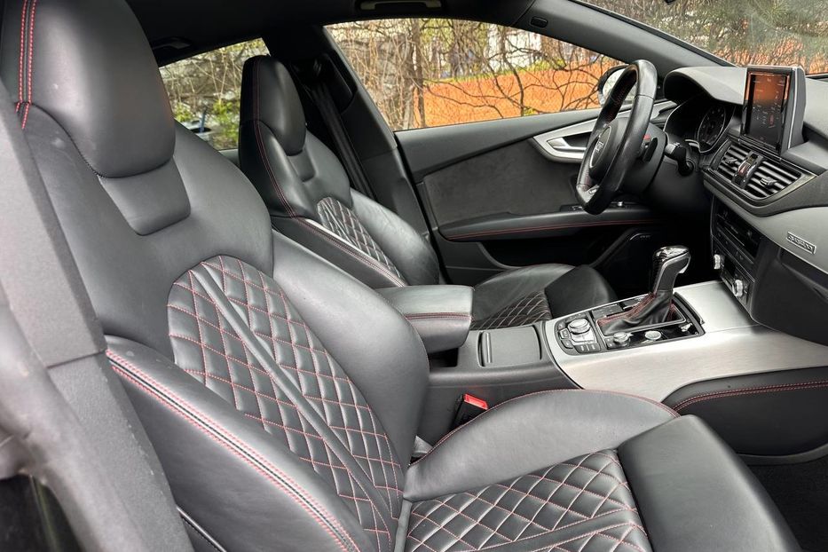 Продам Audi A7 S7 2017 года в Черновцах
