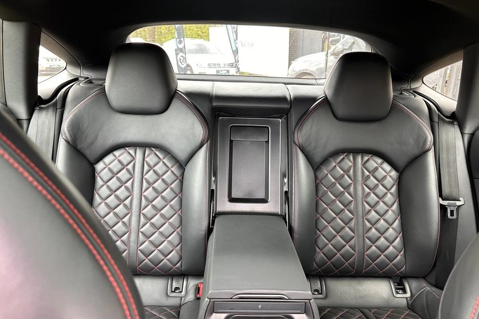 Продам Audi A7 S7 2017 года в Черновцах