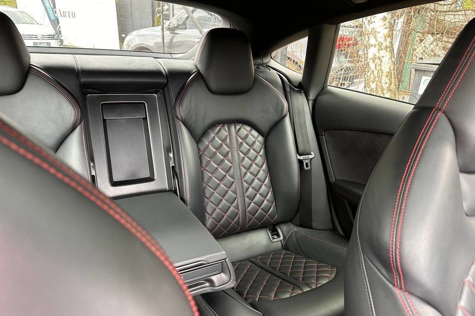 Продам Audi A7 S7 2017 года в Черновцах