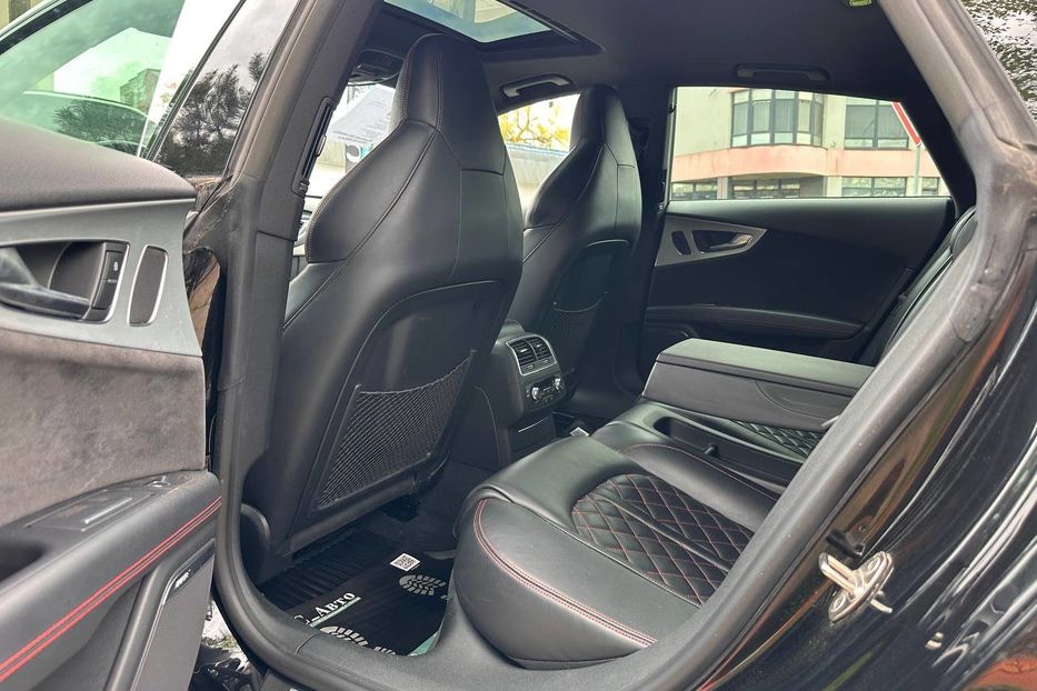 Продам Audi A7 S7 2017 года в Черновцах