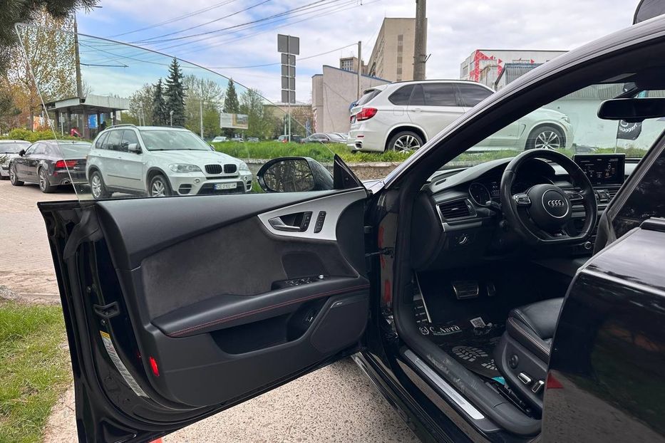 Продам Audi A7 S7 2017 года в Черновцах