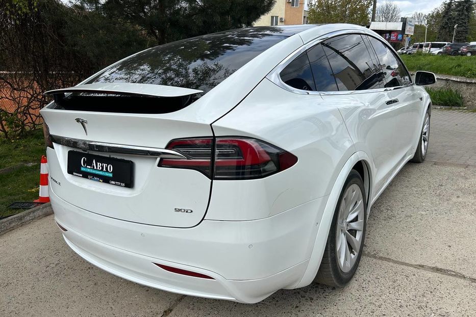 Продам Tesla Model X 90кв 2016 года в Черновцах