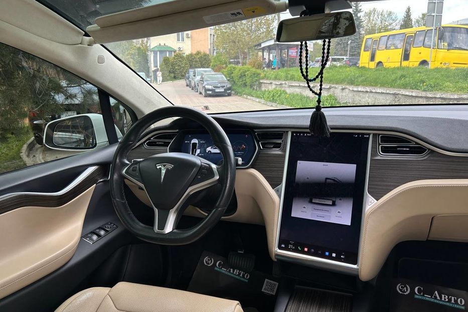 Продам Tesla Model X 90кв 2016 года в Черновцах