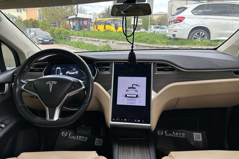 Продам Tesla Model X 90кв 2016 года в Черновцах
